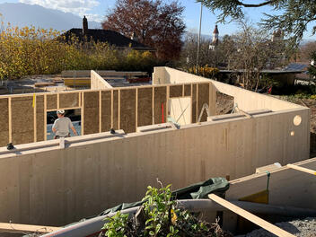 Timbase Bau eines Kellers aus Holz